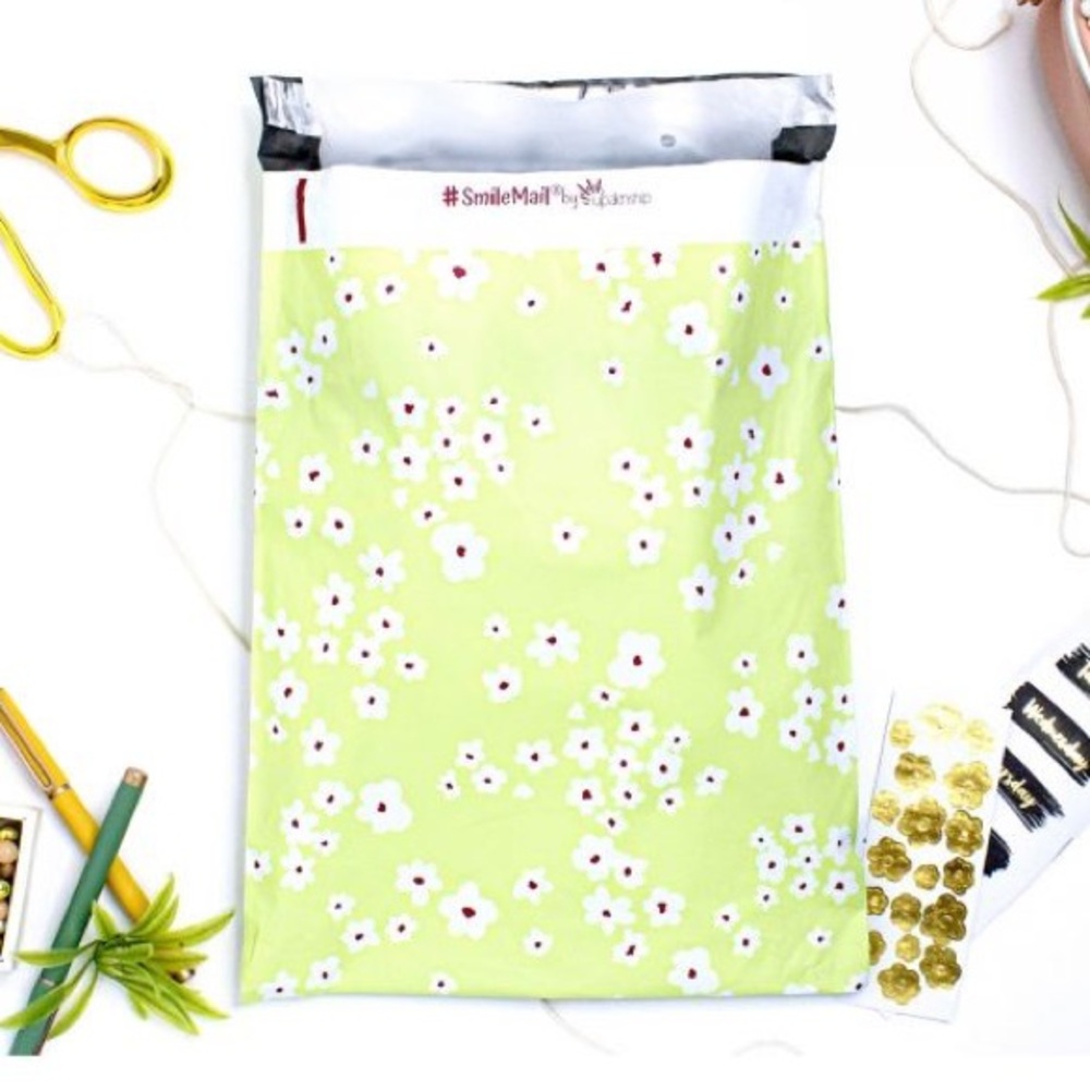 Wildflowers Poly Mailers 12x15.5 Pack of 25 - Picture 5 of 8